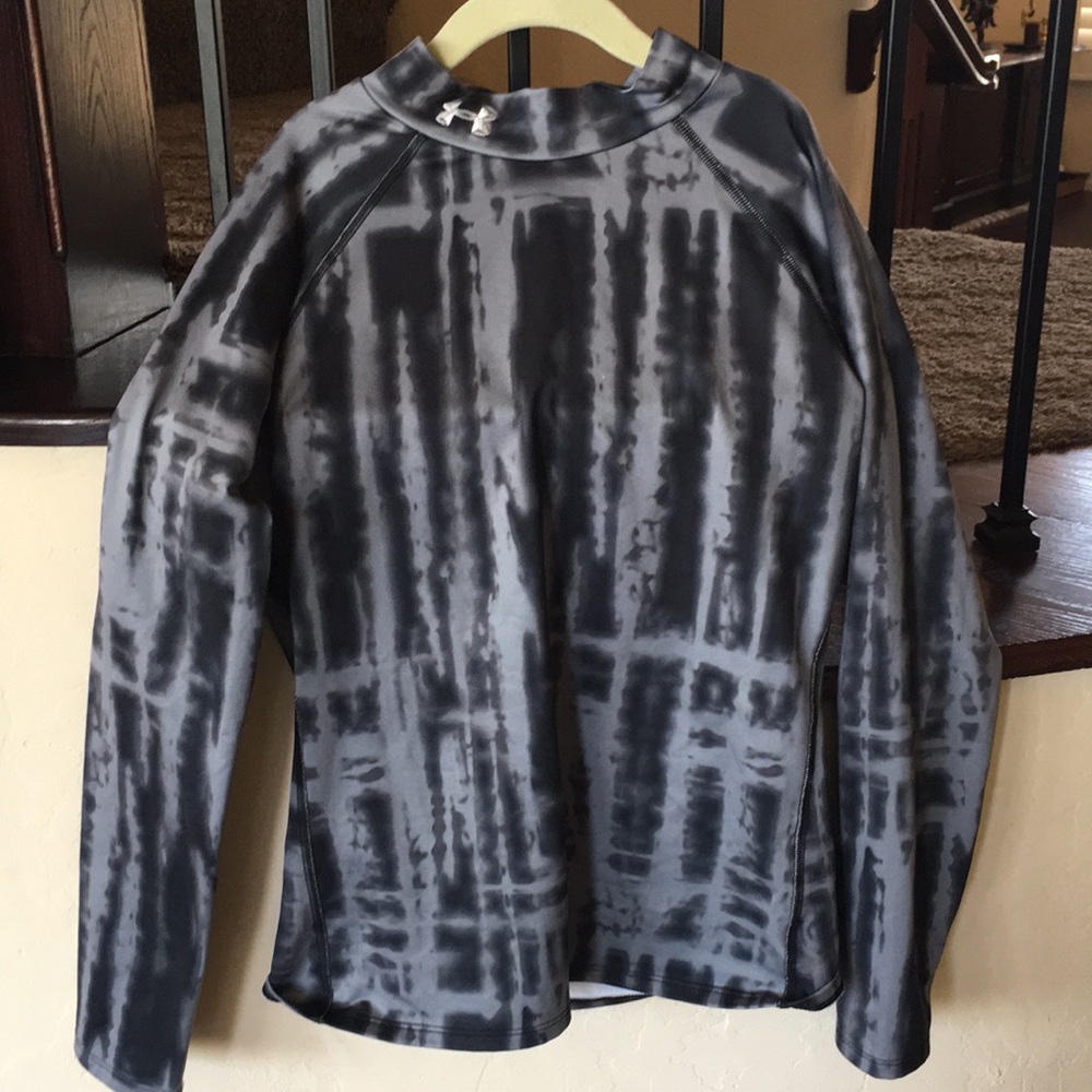 Under Armour winter workout long sleeve top.